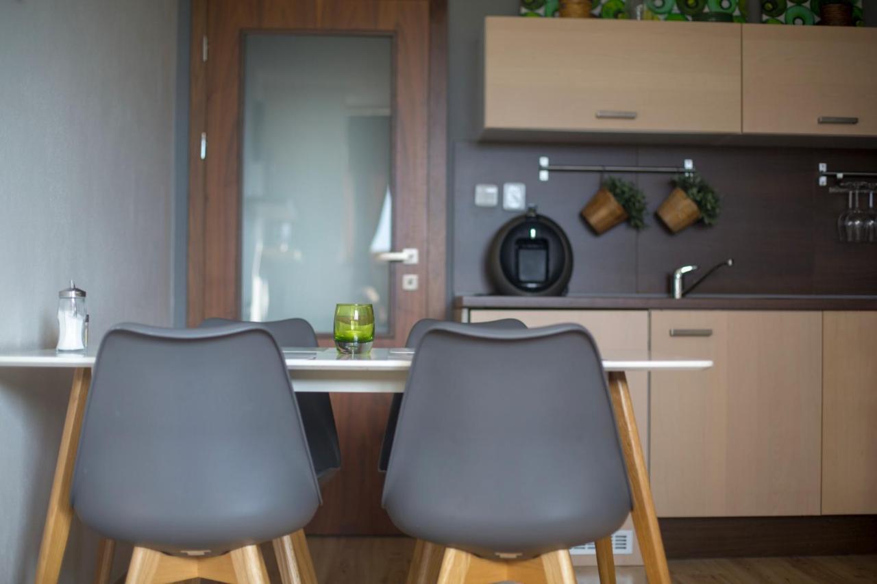 Apartman Angel Vel'ka Lomnica Exteriör bild