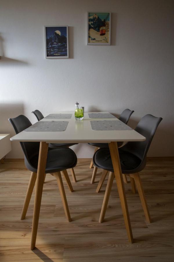 Apartman Angel Vel'ka Lomnica Exteriör bild