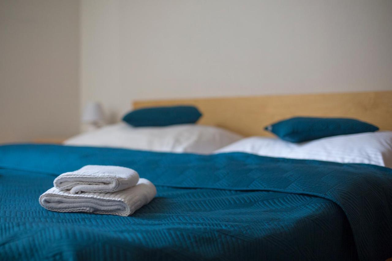 Apartman Angel Vel'ka Lomnica Exteriör bild