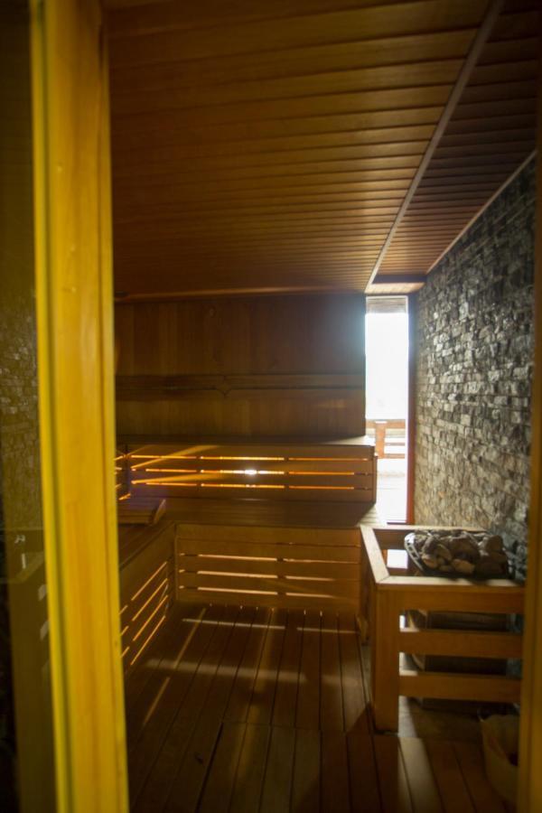 Apartman Angel Vel'ka Lomnica Exteriör bild