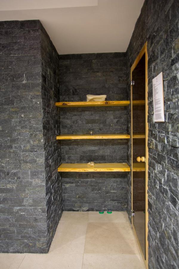 Apartman Angel Vel'ka Lomnica Exteriör bild